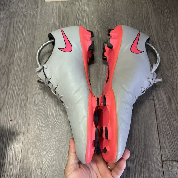 Nike Mens Mercurial Soccer Cleats Victory V FG Pink Low Top 651632-060 Size 13 - Picture 2 of 9